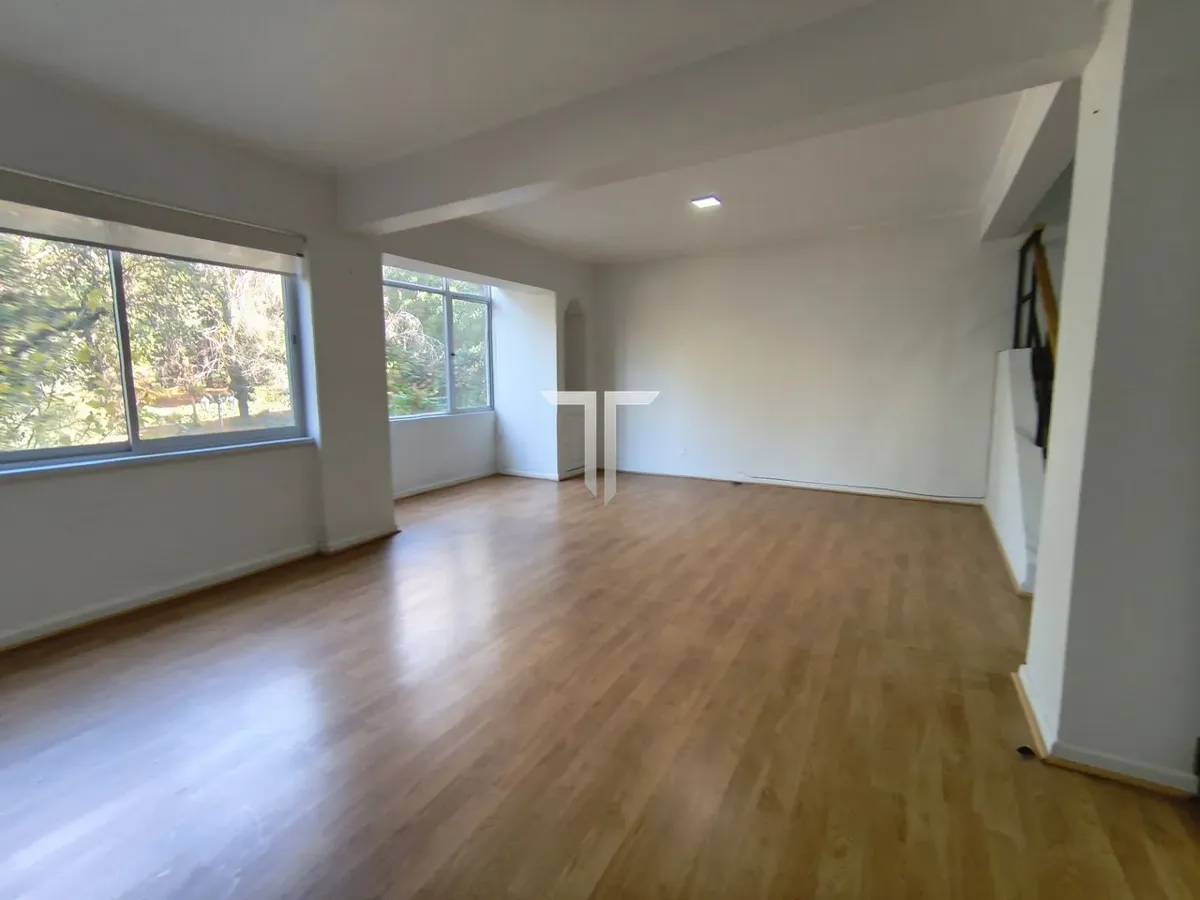 Imagen 4 de 30 de Dúplex 4d/3b Barrio Lastarria
