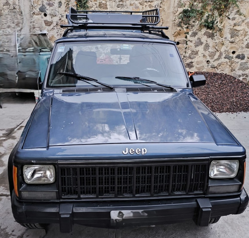 Jeep Cherokee Cherokee Sport 4x4 At
