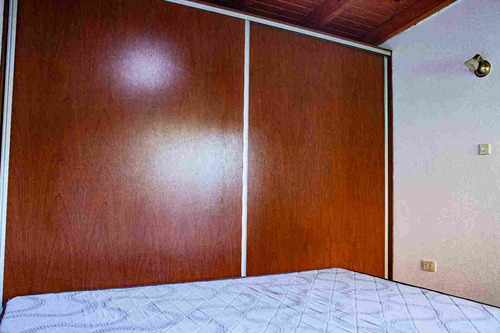 Casa De 2 Dormitorios Con Pileta En Venta - Roldan