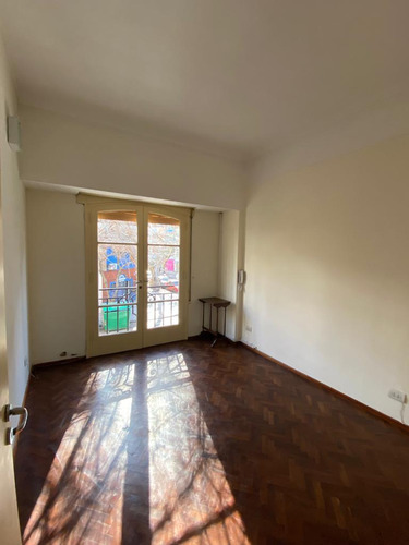 Casa Uso Profesional En Alquiler Lourdes