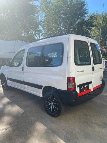Peugeot Partner 1.6 Hdi Furgon Confort 5as 2015
