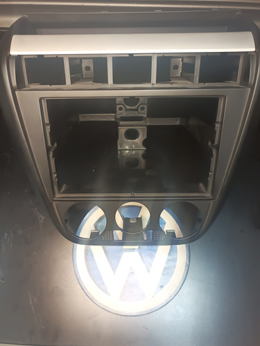 Embellecedor Frontal Para Volkswagen Fox/crossfox/spacefox 