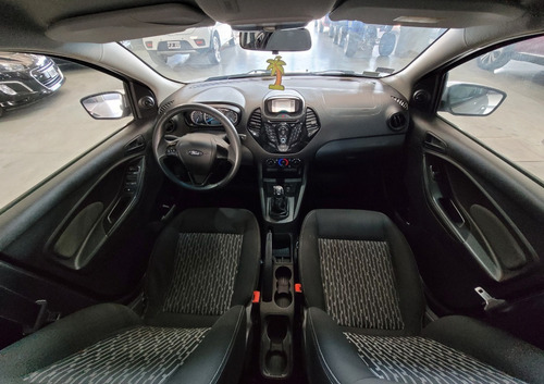Imagen 7 de 17 de Impecable Ford Ka Sedan 1.5 Se Año 2017 Con Solo 85.000 Km