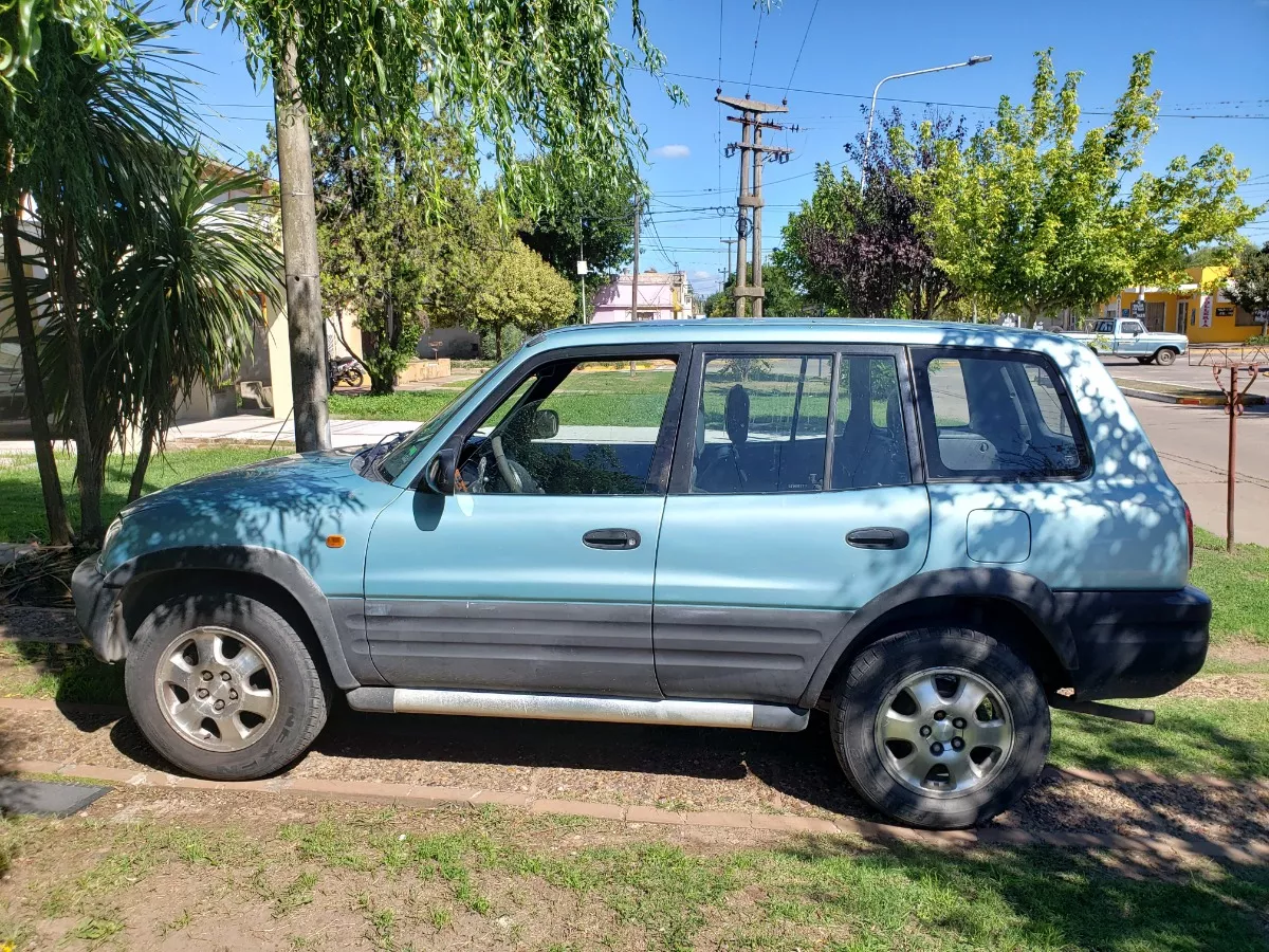 Toyota Rav4 4x4 Full