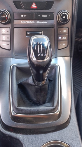 Imagen 4 de 16 de Hyundai Genesis Coupe 2.0 T