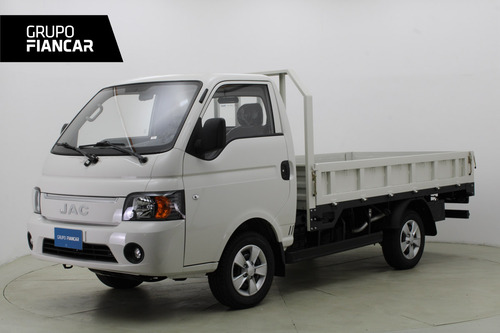Camion Jac X200 Cargo 2.0 Diésel 0km 2025