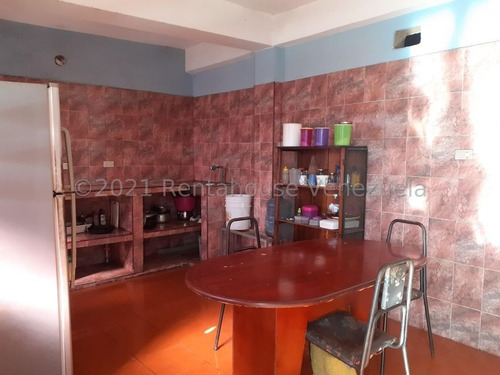 Imagen 12 de 16 de Casa En Venta En Zona Centro, San Juan De Los Morros 22-4679
