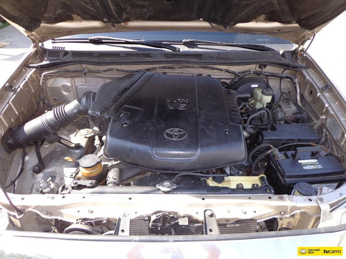 Toyota Hilux Kavak Automática 4x4