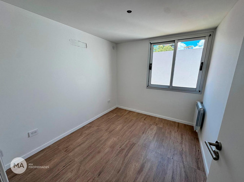 Casa 3 Dormitorios - Jujuy 2400 - Pichincha Rosario | Venta