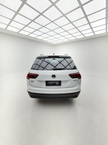 Volkswagen Tiguan Allspac Comf 250 TSI 1.4 Flex