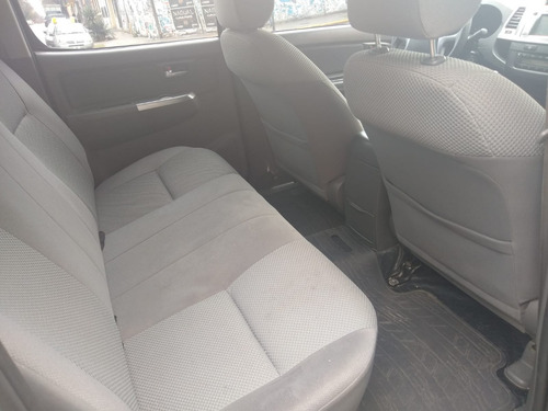 Toyota Hilux 3.0 Cd Srv 171cv 4x2 - B3