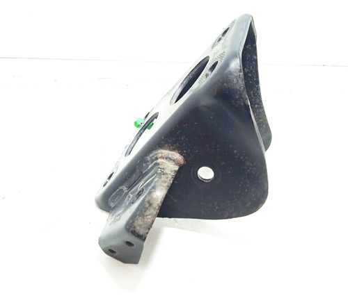 Base Puente Trasero Izquierdo Vw Jetta A4 2.0 Aut 1999-2015 (Usado)