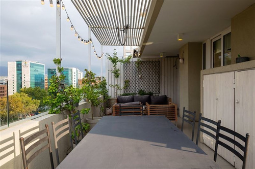 Departamento En Venta De 2 Dorm. En Vitacura