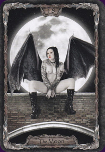 Imagen 3 de 6 de Tarot Gothica, Este Tarot Está En Ingles, Es Original, Nuevo