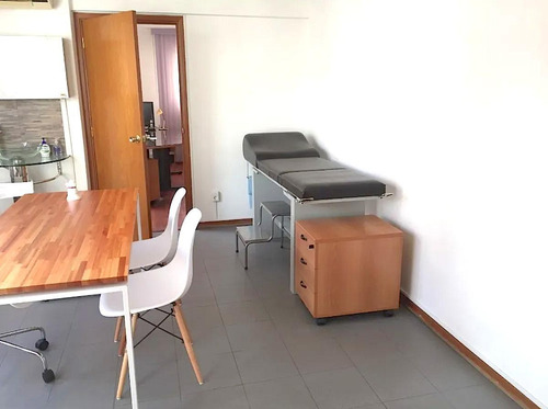 Imagen 3 de 6 de Venta Departamento Con Renta Como Oficina - Tres Cruces