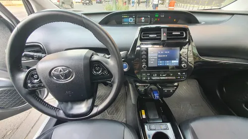 Toyota Prius 1.8 Premium Cvt