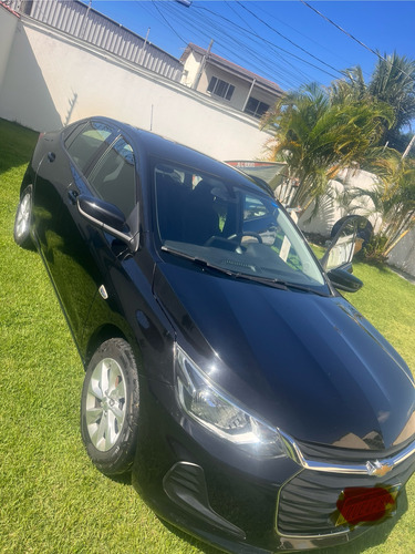 Chevrolet Onix plus 1.0 Lt 4p