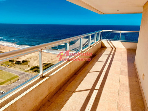 Imagen 13 de 28 de Departamento En Brava - Punta Del Este