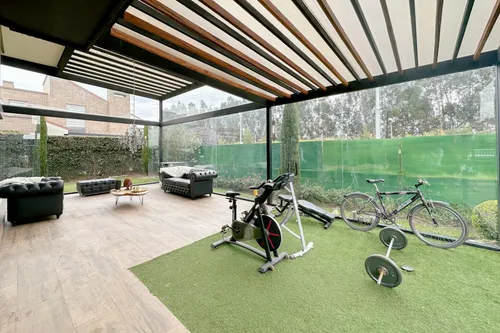 Casa En Venta En Cota. Cod V6950