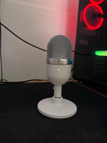 Microfono Razer Seiren Mini