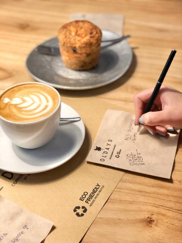 Servilleta Personalizada Impresa Papel Ecológico 24x24 --- 20 Cajas X 2000