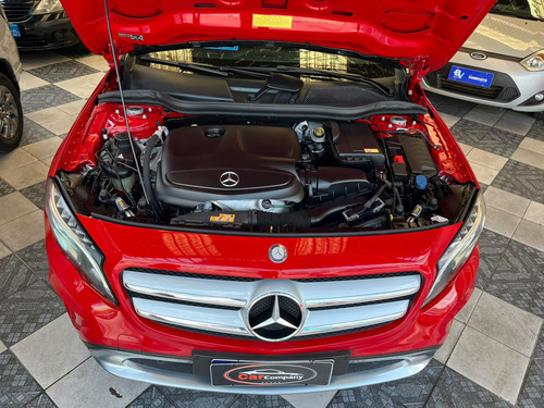 Mercedes-Benz Classe GLA 1.6 Advance Turbo Flex 5p
