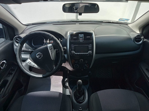 Imagen 12 de 15 de Nissan Versa 2018 1.6l Advance Mt Ac