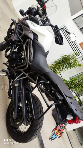 Imagem 6 de 11 de Triumph Tiger 800 Xcx