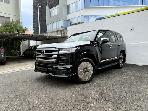 Toyota Land Cruiser Vxr 2025