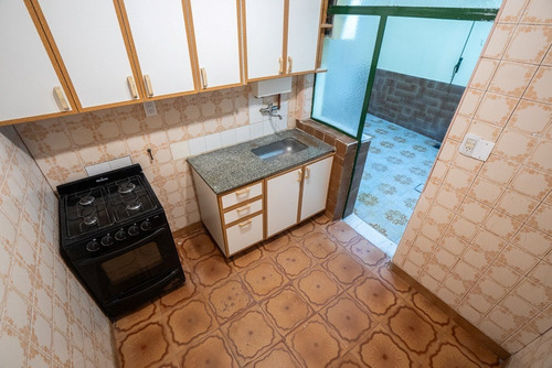 Departamento Ph En Venta En Parque Patricios, Capital Federal, Buenos Aires