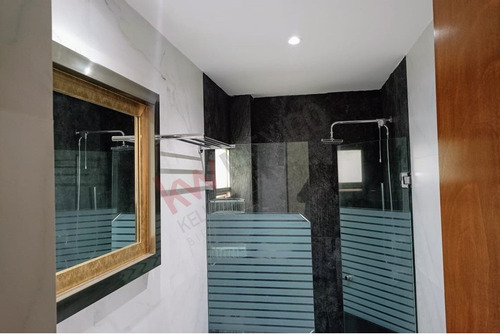 Renta De Departamento Duplex, 2 Recamaras Y Cajón Independiente En Georgia, Nápoles