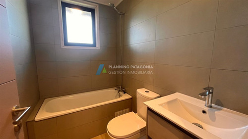 Casa En Venta De 3 Dorm. En Frutillar