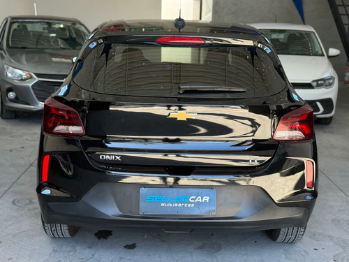 Chevrolet Onix 1.0 MPI LT FLEX