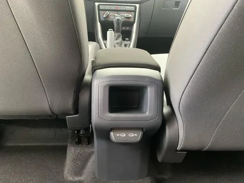 Volkswagen T-Cross TRENDLINE ST AUT