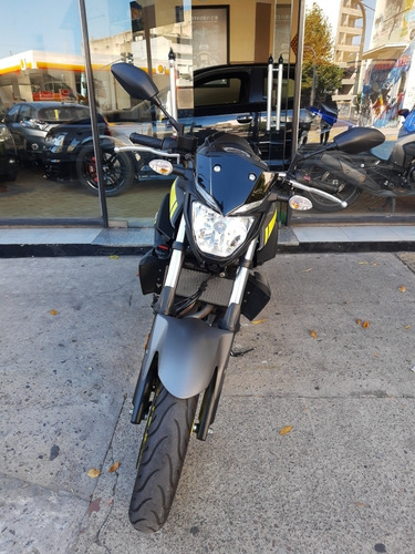 Imagen 2 de 8 de Yamaha Mt03 2017