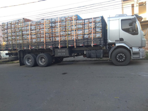 Imagem 6 de 7 de Volvo Vm 260 6x2 Ano2011