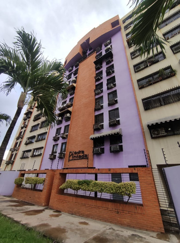 Hermoso Apartamento En Alquiler Conj. Res. Piedra Pintada Base Urb. Base Aragua, Maracay Edo. Aragua.