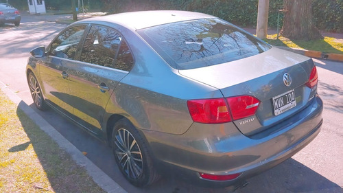 Volkswagen Vento 2.0 Sportline Tsi 200cv Dsg
