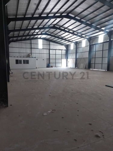 Century21lopez Alquila Galpon Con Oficina Zona Industrial En Coquimbito Maipu