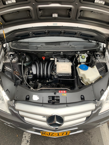 Mercedes-Benz Clase B 1.700