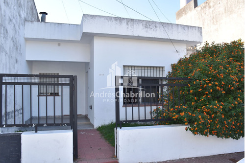 Casa De 3 Dormitorios A La Venta