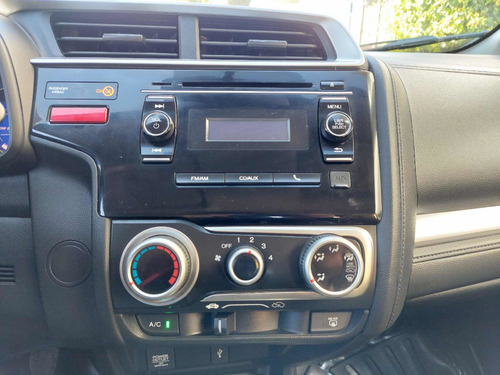 Imagen 9 de 14 de Honda Fit 2017 1.5 Cool Mt 5 Marchas