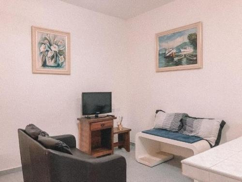 Imagem 8 de 13 de Casa Com 2 Quartos E 2 Banheiros, No Litoral Sul. Itanhaém