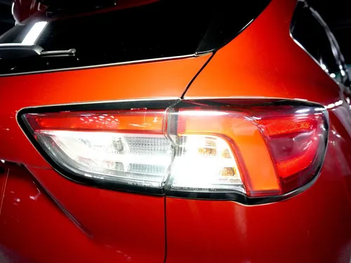 Ford New Escape Titanium 2.5 Hev Automatica 4x2 Hibrida