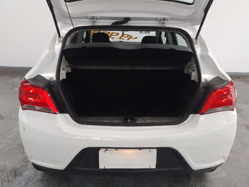 Chevrolet Onix 1.0 MPFI LT 8V FLEX 4P MANUAL