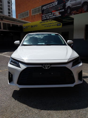 Imagen 3 de 17 de Toyota Yaris Dubai 2023