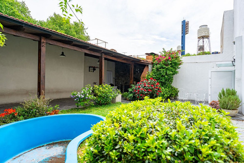 Casa 2/3 Dorm + Jardin + Pileta + Patio En Venta