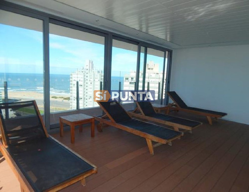 Imagen 27 de 28 de Torre De Categoría Con Piscina En Piso 16