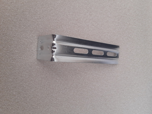 Angulo De Metal Largo Para Instalar Cortinas Y Persianas