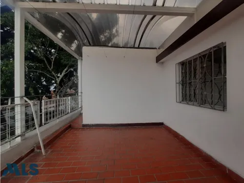 Buena Ubicación(mls#244112)